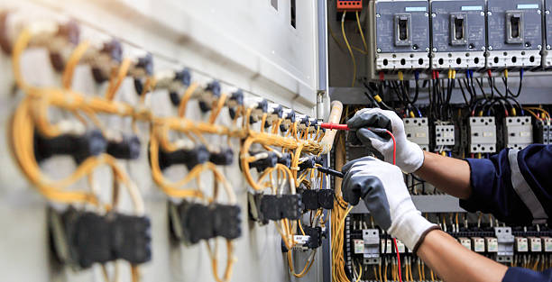 Professional Electrician technician working in Milford, DE